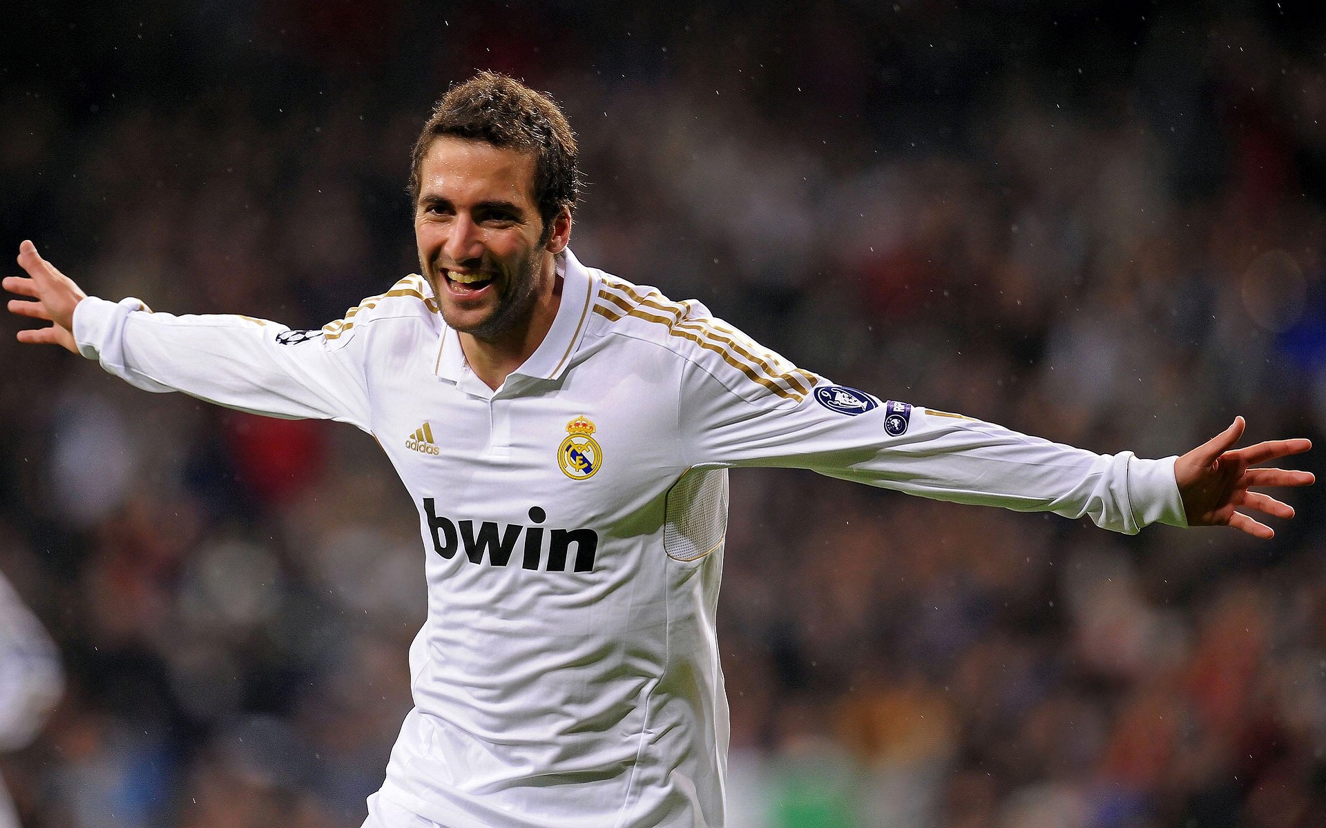 青少年运动心理发展特点及教育策略，青少年运动发展规律