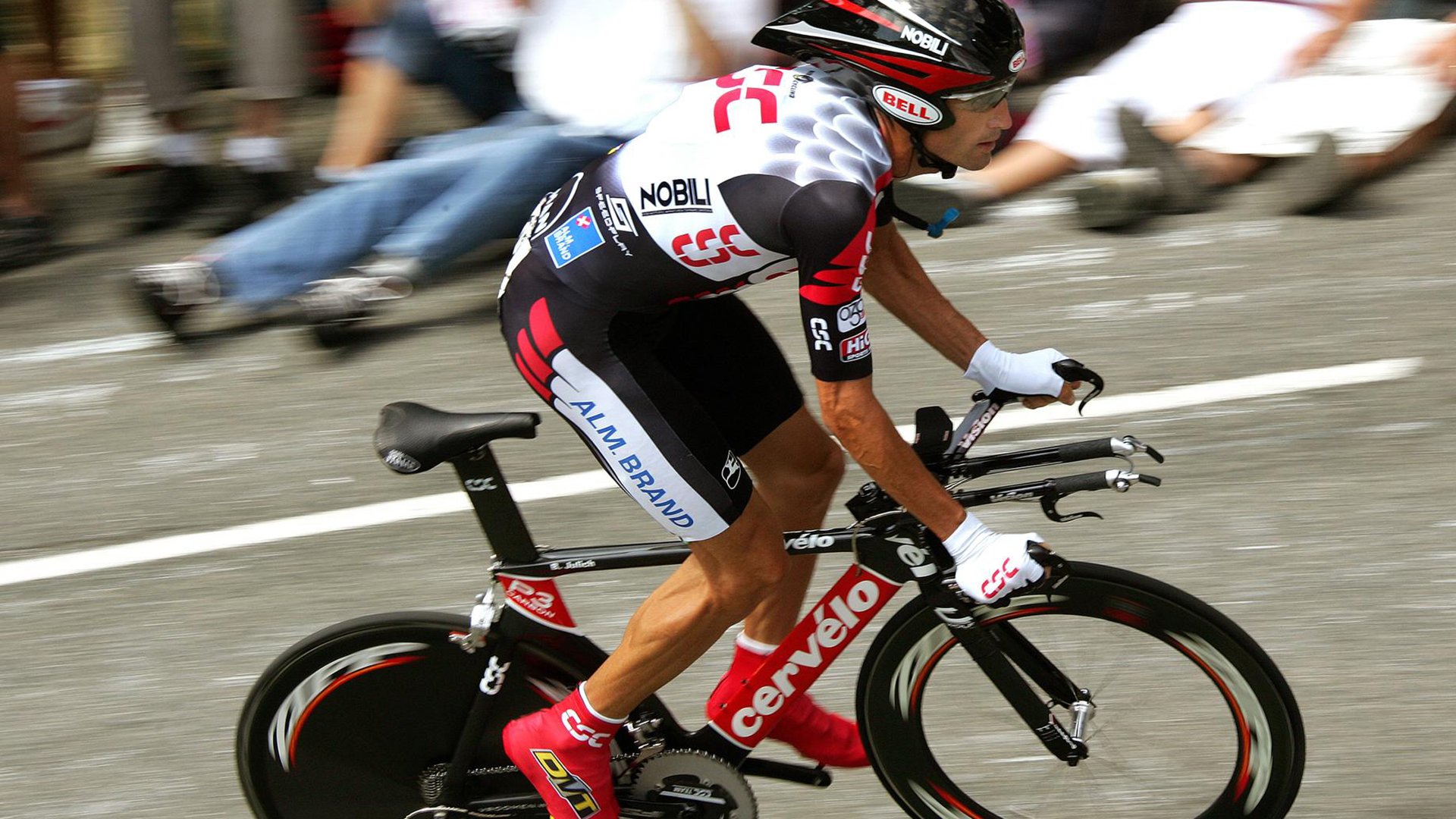 体育新闻中心联合高校开展体育数字媒体实验，体育数字化建设